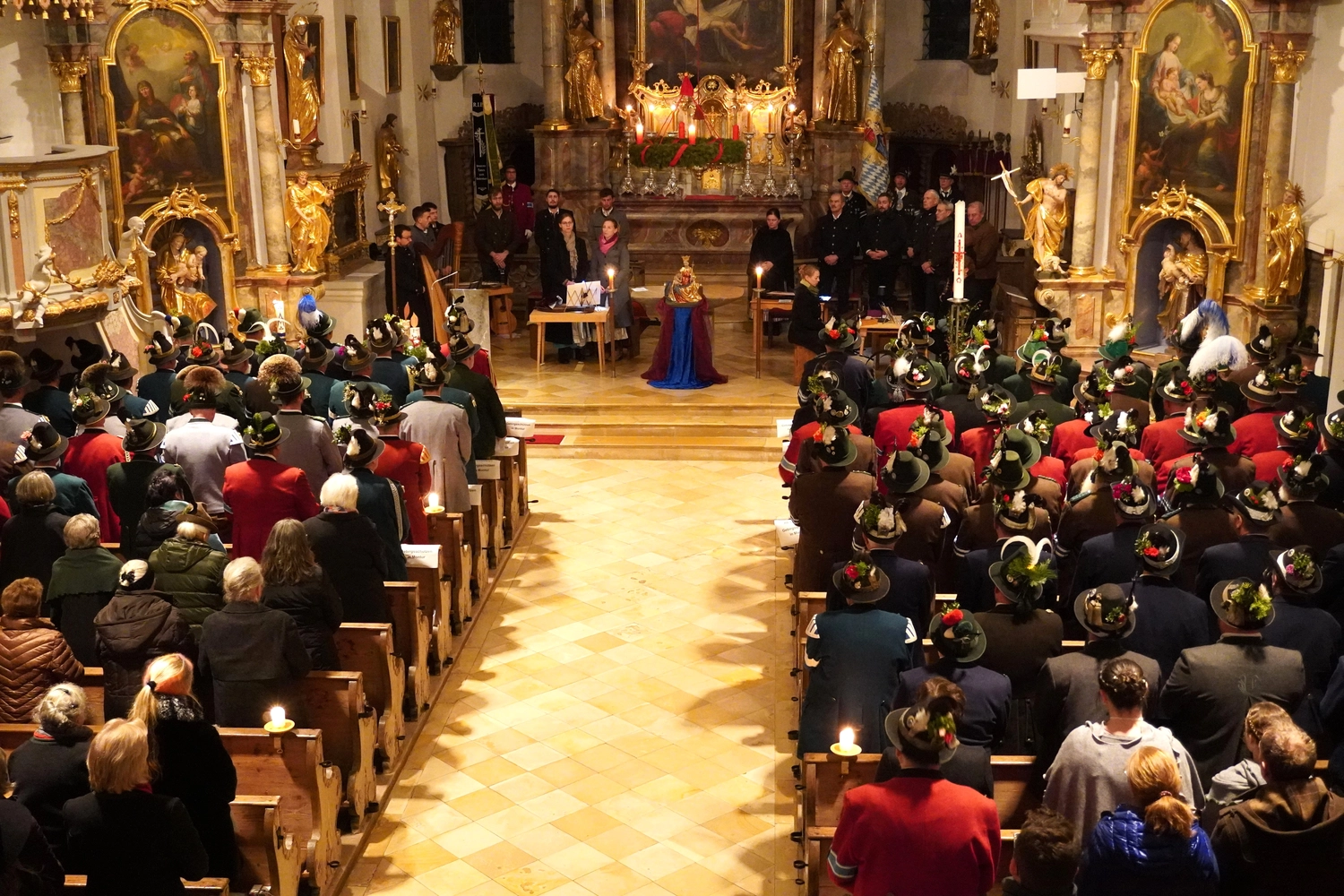 Bund der Bayerischen Gebirgsschützenkompanien - Adventssingen